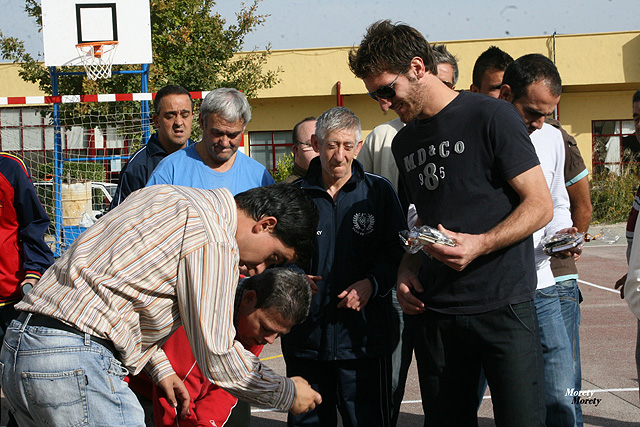 El Caravaca C.F. visita APCOM y comparte jornada con los alumnos - 52