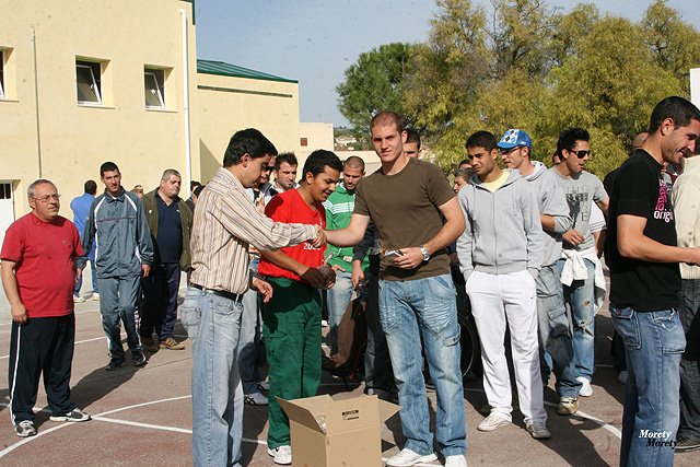 El Caravaca C.F. visita APCOM y comparte jornada con los alumnos - 69