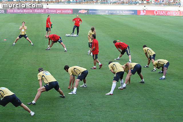 Entrenamiento de la Seleccin Española en Nueva Condomina - 214