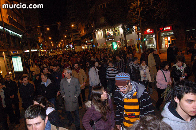 Miles de manifestantes claman en Murcia por la paz en Oriente Medio - 227