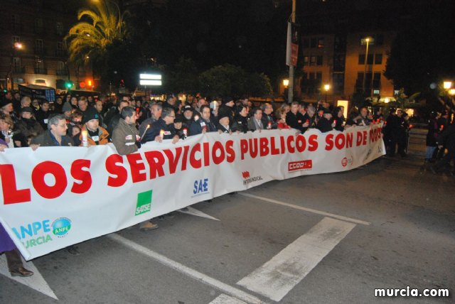 Los sindicatos agradecen la contundente respuesta ciudadana a la Ley de Recortes contra los empleados pblicos  - 80