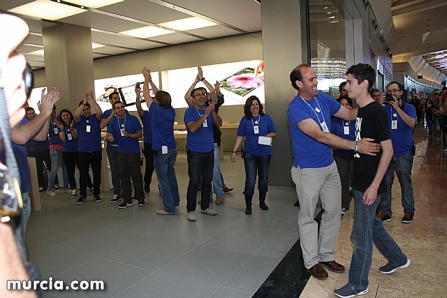 Apple Store. Nueva Condomina. Murcia - 84