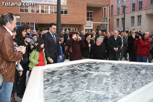 Inauguracin de las obras de remodelacin de la Plaza de la Balsa Vieja - 60