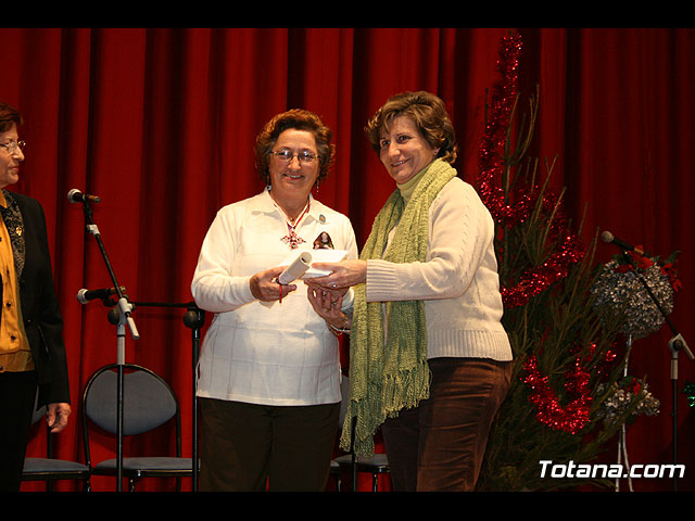 ENTREGAN LOS PREMIOS DEL XV CONCURSO DE BELENES EN EL CENTRO SOCIOCULTURAL 