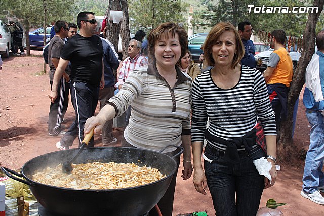 Jornada de convivencia en La Santa. Hermandades y Cofradas. 01/05/2011 - 174