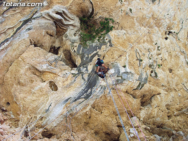 Escalada  Via Murcielago Valle de Leiva - 139