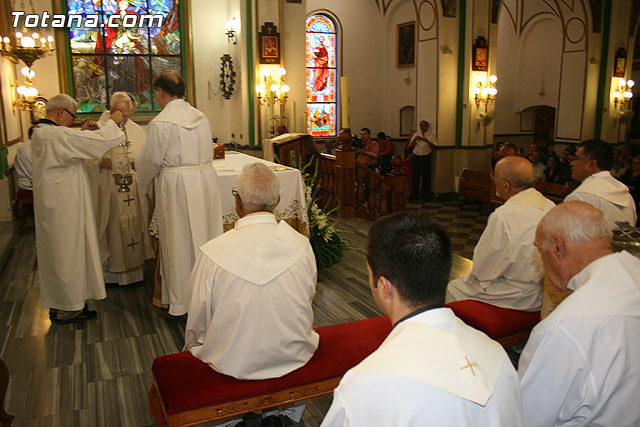 Misa y comida de fraternidad. Bodas de oro sacerdotales del Padre Lucas - 108