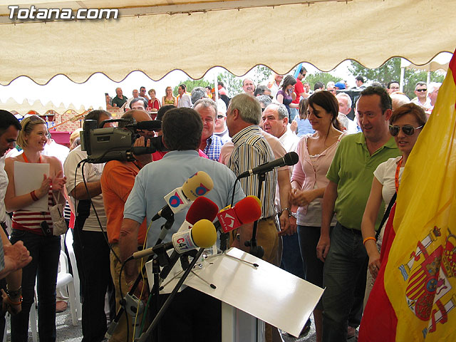  EL PARTIDO POPULAR DE TOTANA CELEBR EL ACTO CENTRAL DE CAMPAA EN UNA JORNADA DE CONVIVENCIA EN EL PARAJE DE EL NGEL EN LA SANTA. Reportaje I - 201