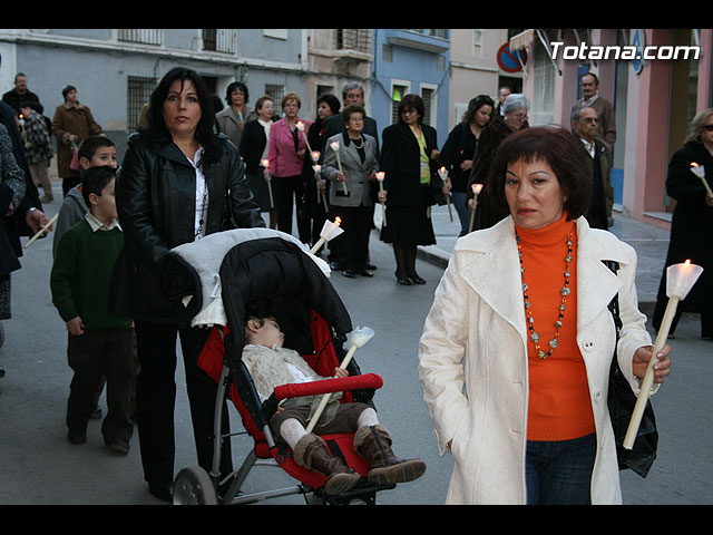 CIENTOS DE PERSONAS ACOMPAAN A LA IMAGEN DE LA PATRONA, SANTA EULALIA, EN UNA SOLEMNE PROCESIN QUE RECORRI LAS CALLES DE LA LOCALIDAD EN EL DA DE SU ONOMSTICA  - 73