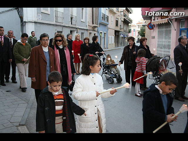 CIENTOS DE PERSONAS ACOMPAAN A LA IMAGEN DE LA PATRONA, SANTA EULALIA, EN UNA SOLEMNE PROCESIN QUE RECORRI LAS CALLES DE LA LOCALIDAD EN EL DA DE SU ONOMSTICA  - 77