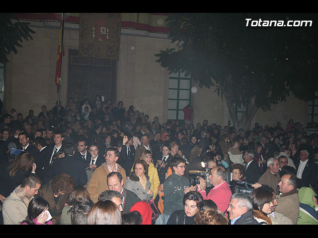 CIENTOS DE PERSONAS ACOMPAAN A LA IMAGEN DE LA PATRONA, SANTA EULALIA, EN UNA SOLEMNE PROCESIN QUE RECORRI LAS CALLES DE LA LOCALIDAD EN EL DA DE SU ONOMSTICA  - 140