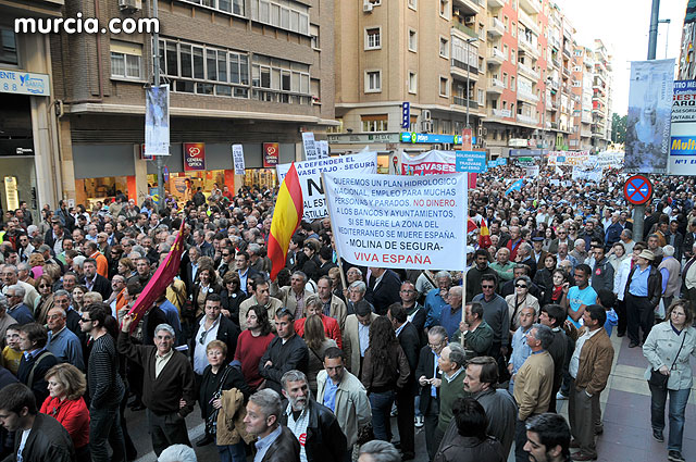 Cientos de miles de personas se manifiestan en Murcia a favor del trasvase - 138