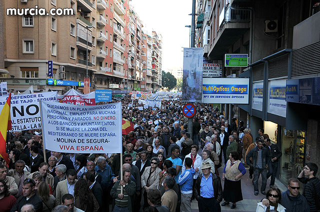 Cientos de miles de personas se manifiestan en Murcia a favor del trasvase - 139